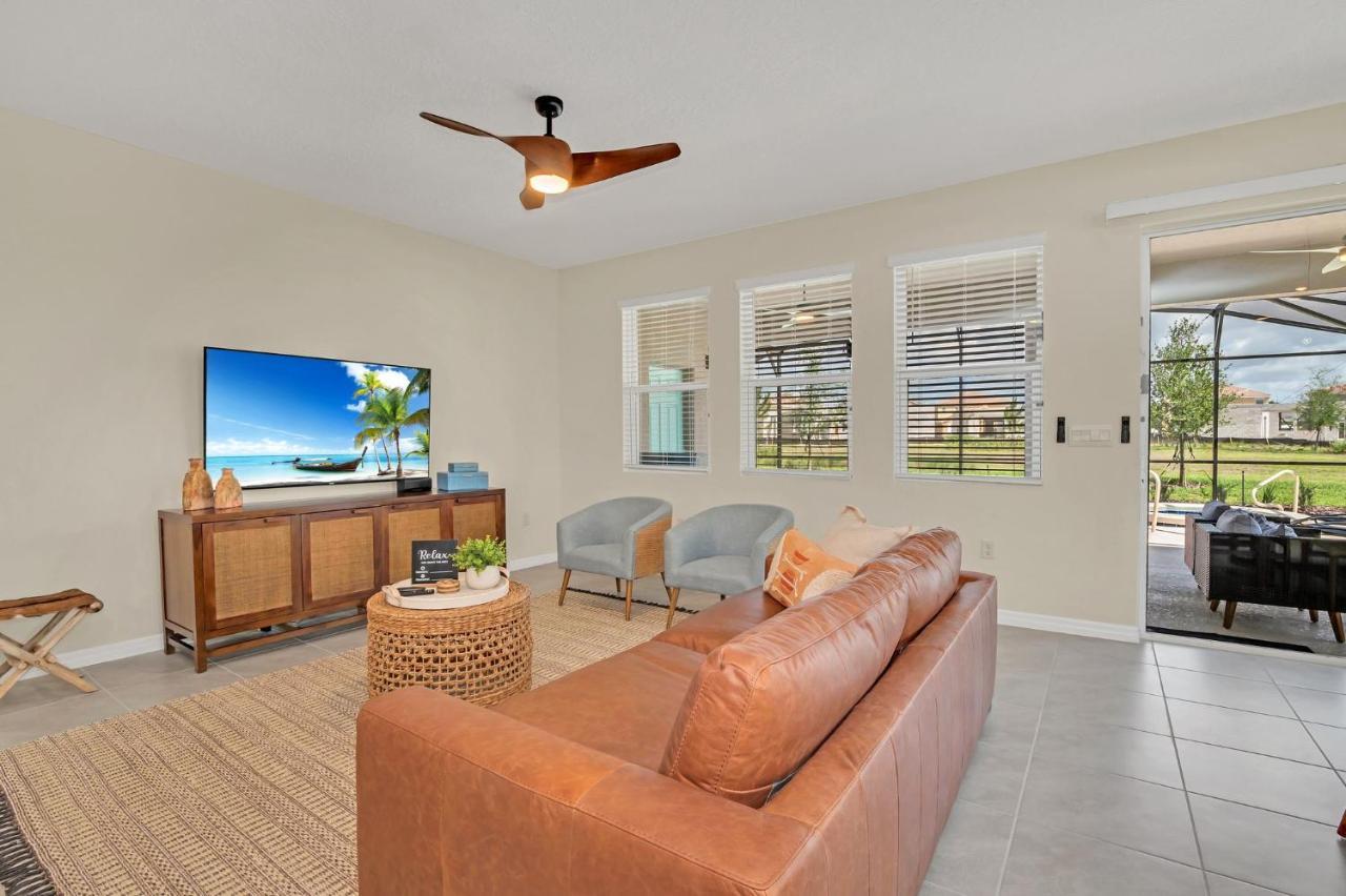 Pool-Jacuzzi Villa 6B Near Disney Davenport! 외부 사진